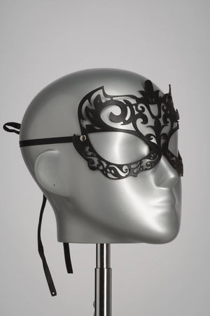 Lasercut mask Lilly
